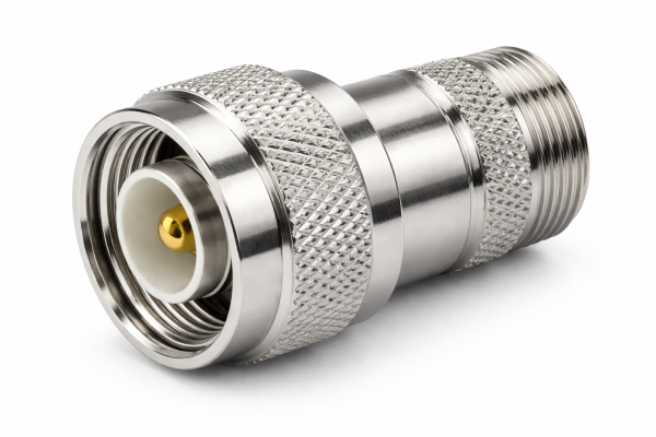 Adapert 4.3-10 Stecker auf N-Buchse Adapter – HF-Adapter für Mobilfunk & Antennentechnik